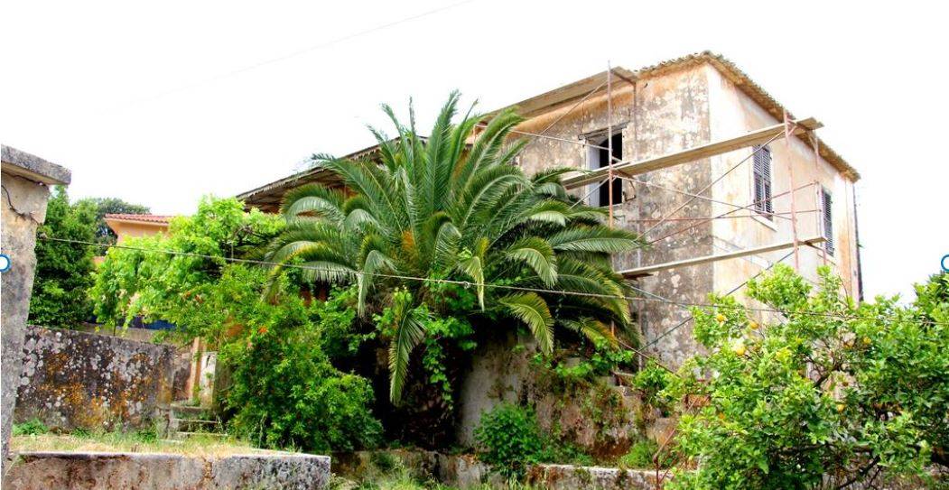 old building Spartia - Pre 1953 