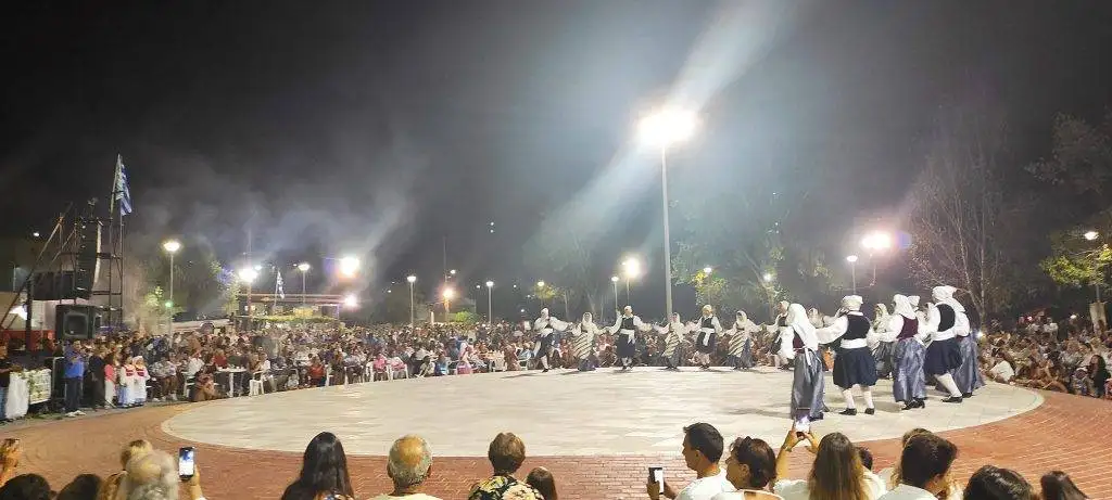 Best festivals in Kefalonia,Kefalonia events 2025,Argostoli Carnival,Snake Festival Kefalonia,Robola Wine Festival,Assos Barcarolle Music Festival,Kefalonia Holiday Villa